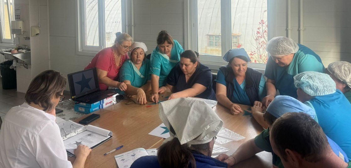 Тренинг по внедрению системы 5С для сотрудников молочного комбината "Золотые луга" прошел в Ситниково Тренинг по внедрению системы 5С для сотрудников молочного комбината "Золотые луга" прошел в Ситниково