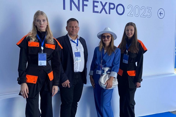 Решить проблему за 4 шага: как швейная фабрика «Швецъ» помогла предприятию с пошивом удобной и функциональной спецодежды